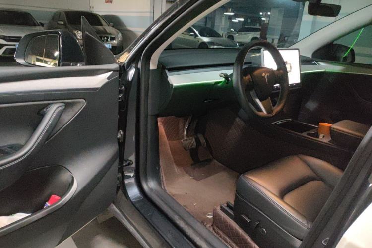 Used Tesla Model Y 2024 Rear-Wheel-Drive Version Driver Seat