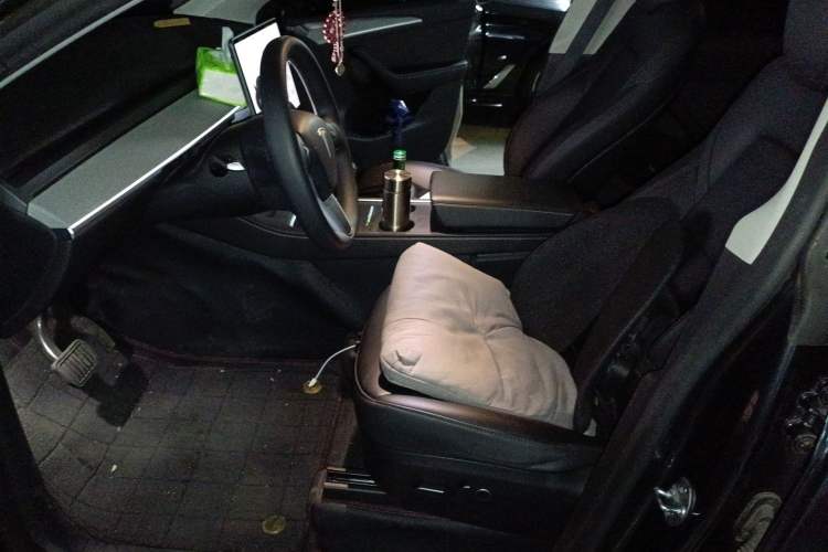 Used Tesla Model Y 2024 Rear-Wheel-Drive Version Driver Seat