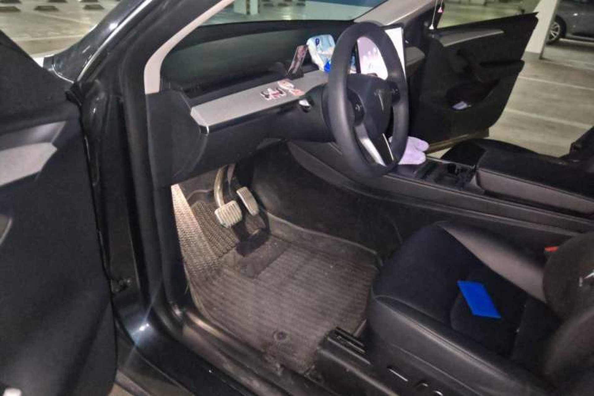 Used Tesla Model Y 2024 Long-Range All-Wheel-Drive Version Driver Seat