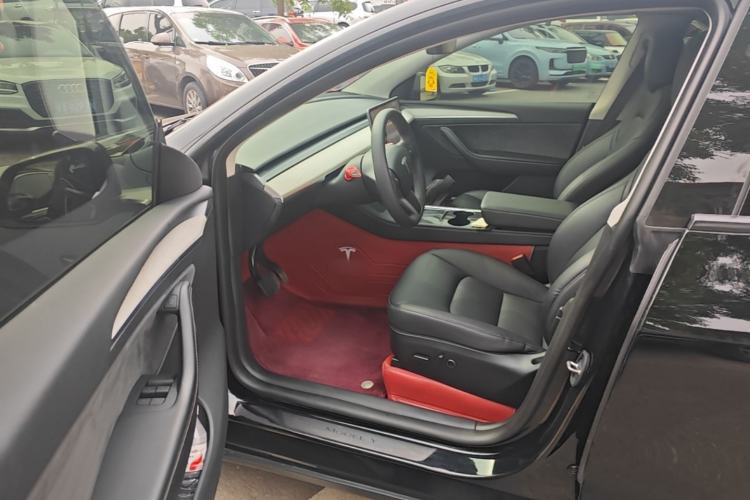 Used Tesla Model Y 2024 Rear-Wheel-Drive Version Driver Seat