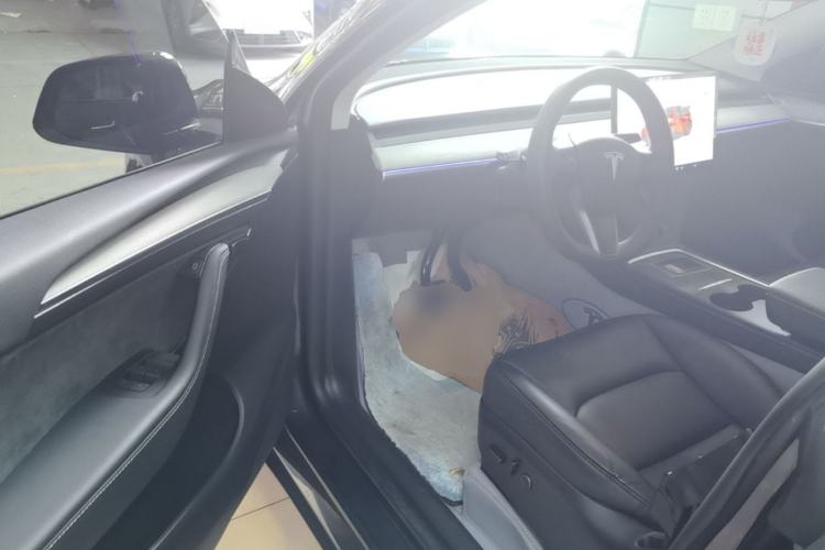 Used Tesla Model Y 2024 Rear-Wheel-Drive Version Driver Seat