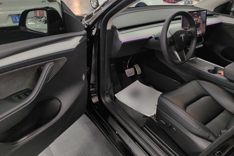 Used Tesla Model Y 2024 Performance High-Performance Edition Driver Seat