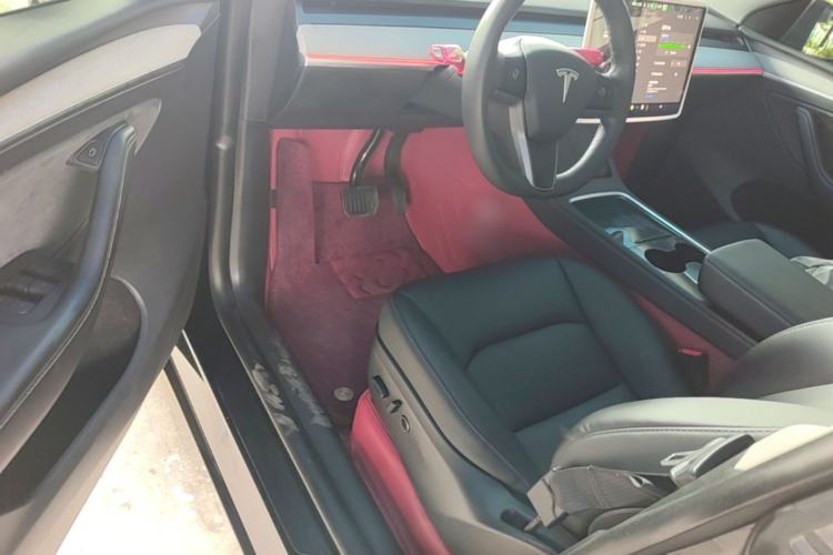 Used Tesla Model Y 2024 Rear-Wheel-Drive Version Driver Seat