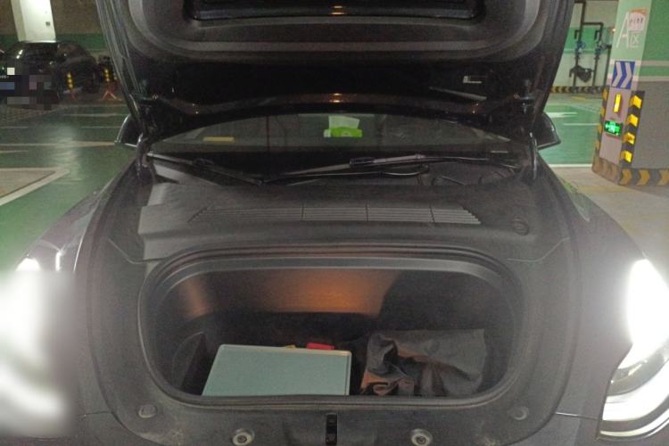 Used Tesla Model Y 2024 Rear-Wheel-Drive Version Engine Bay