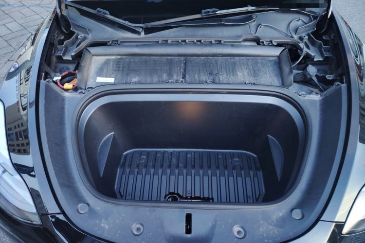 Used Tesla Model Y 2024 Performance High-Performance Edition Engine Bay