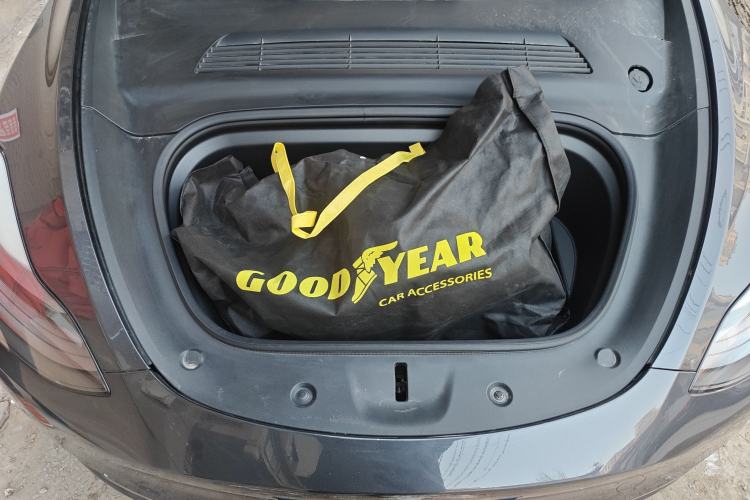 Used Tesla Model Y 2024 Rear-Wheel-Drive Version Engine Bay