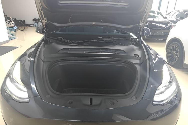 Used Tesla Model Y 2024 Rear-Wheel-Drive Version Engine Bay