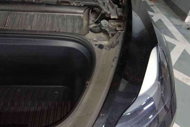 Used Tesla Model Y 2024 Rear-Wheel-Drive Version Engine Bay Left