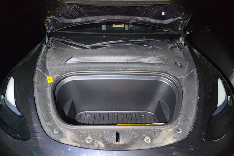 Used Tesla Model Y 2024 Rear-Wheel-Drive Version Engine Bay