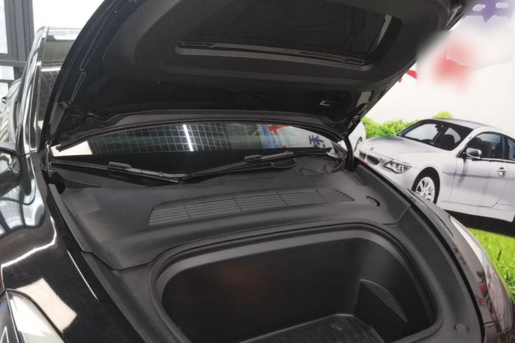 Used Tesla Model Y 2024 Rear-Wheel-Drive Version Engine Bay