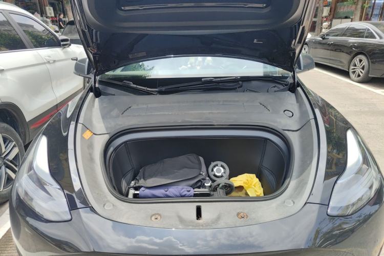 Used Tesla Model Y 2024 Rear-Wheel-Drive Version Engine Bay