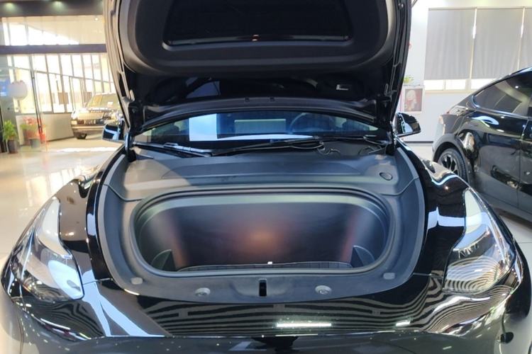 Used Tesla Model Y 2024 Rear-Wheel-Drive Version Engine Bay