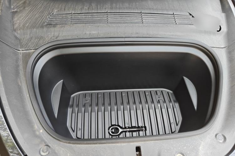 Used Tesla Model Y 2024 Long-Range All-Wheel-Drive Version Engine Bay