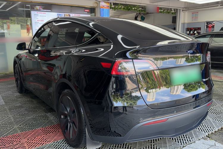 Used Tesla Model Y 2024 Rear-Wheel-Drive Version Exterior 1