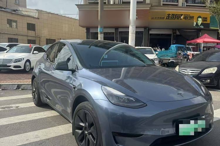 Used Tesla Model Y 2024 Rear-Wheel-Drive Version Exterior 5