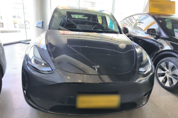 Used Tesla Model Y 2024 Rear-Wheel-Drive Version Front
