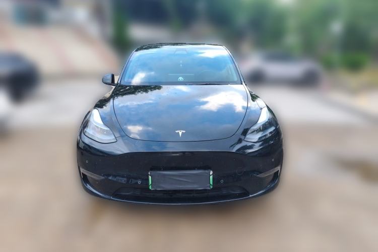 Used Tesla Model Y 2024 Long-Range All-Wheel-Drive Version Front