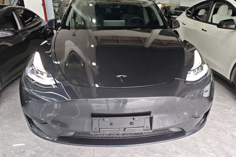 Used Tesla Model Y 2024 Rear-Wheel-Drive Version Front