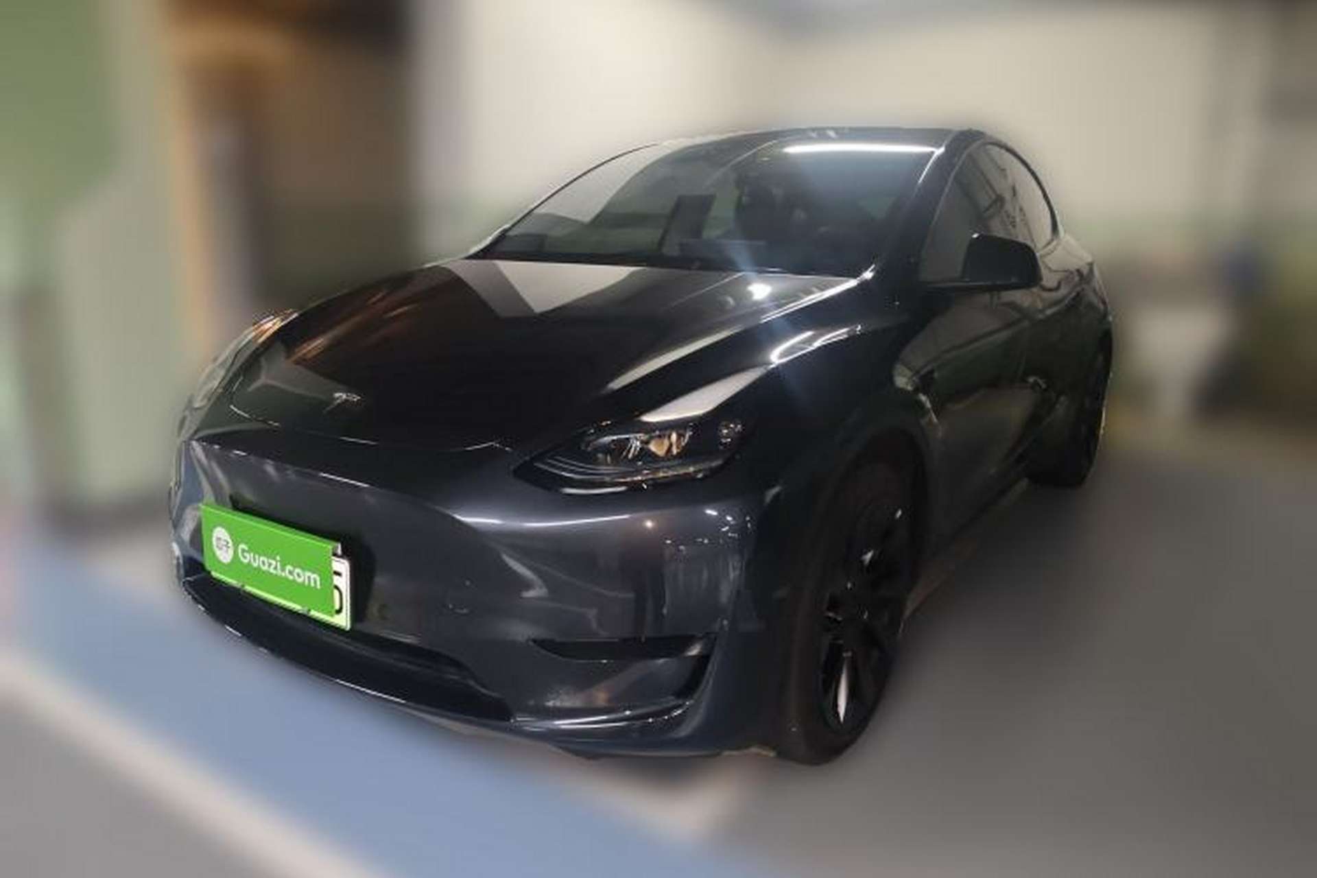 Used Tesla Model Y 2024 Rear-Wheel-Drive Version Front Left 45 Deg