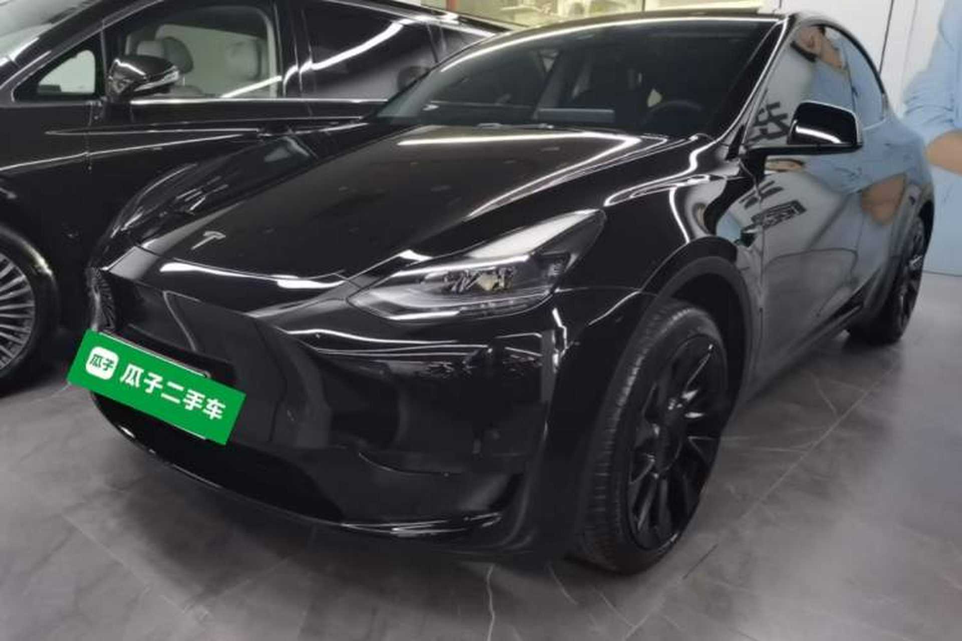 Used Tesla Model Y 2024 Rear-Wheel-Drive Version Front Left 45 Deg