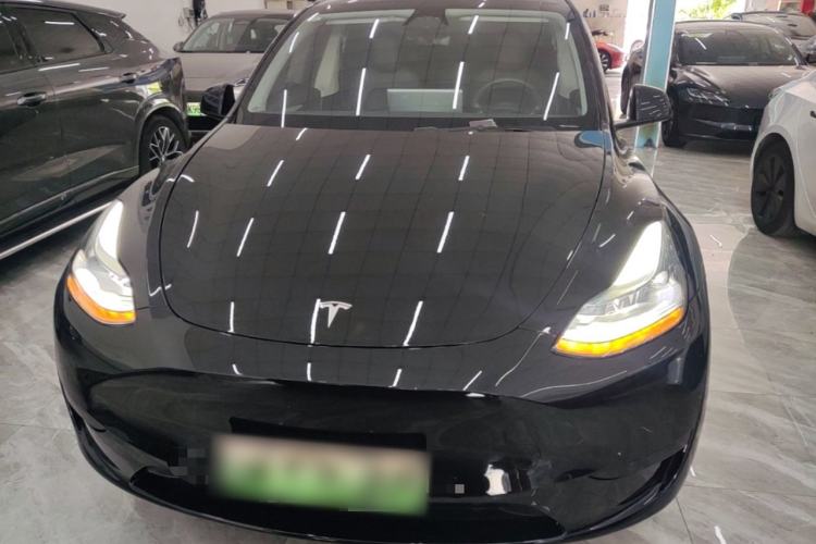 Used Tesla Model Y 2024 Rear-Wheel-Drive Version Front