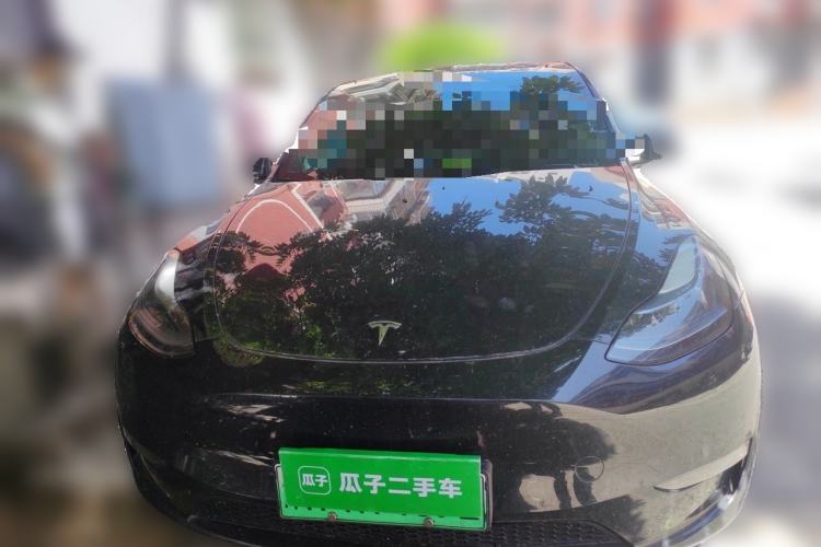 Used Tesla Model Y 2024 Long-Range All-Wheel-Drive Version Front