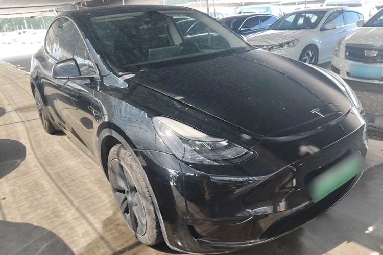 Used Tesla Model Y 2024 Rear-Wheel-Drive Version Front Right 45 Deg