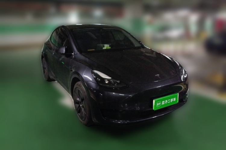 Used Tesla Model Y 2024 Rear-Wheel-Drive Version Front Right 45 Deg