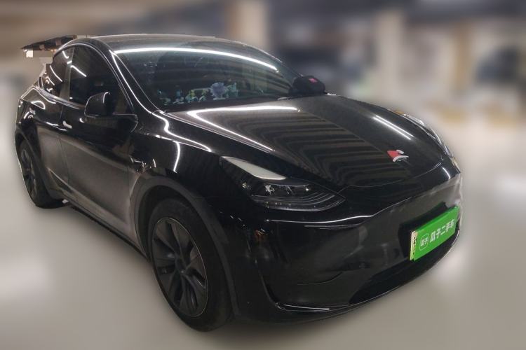 Used Tesla Model Y 2024 Rear-Wheel-Drive Version Front Right 45 Deg