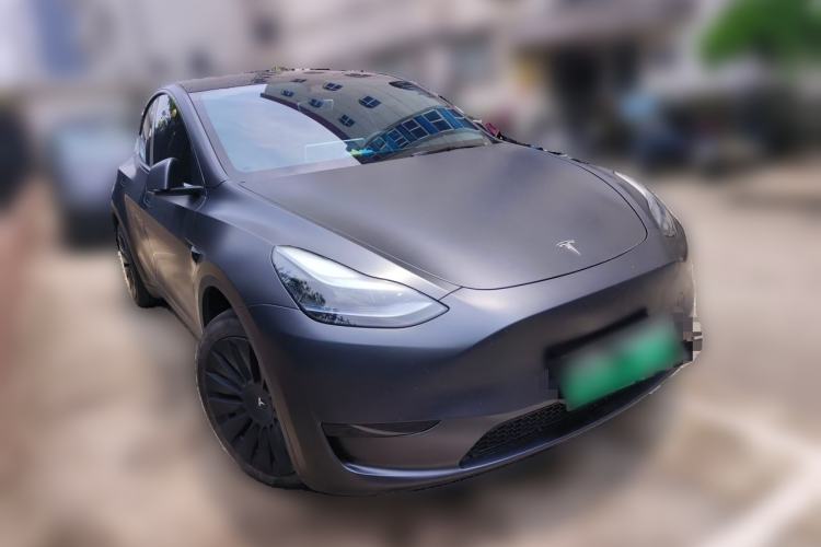 Used Tesla Model Y 2024 Rear-Wheel-Drive Version Front Right 45 Deg