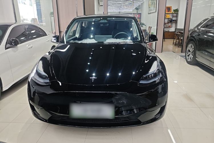 Used Tesla Model Y 2024 Rear-Wheel-Drive Version Front