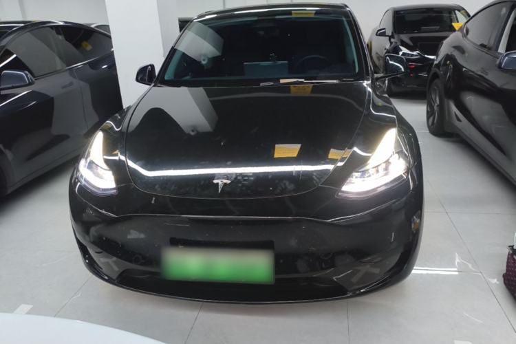 Used Tesla Model Y 2024 Rear-Wheel-Drive Version Front