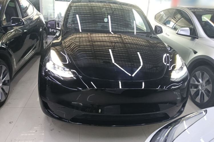 Used Tesla Model Y 2024 Rear-Wheel-Drive Version Front