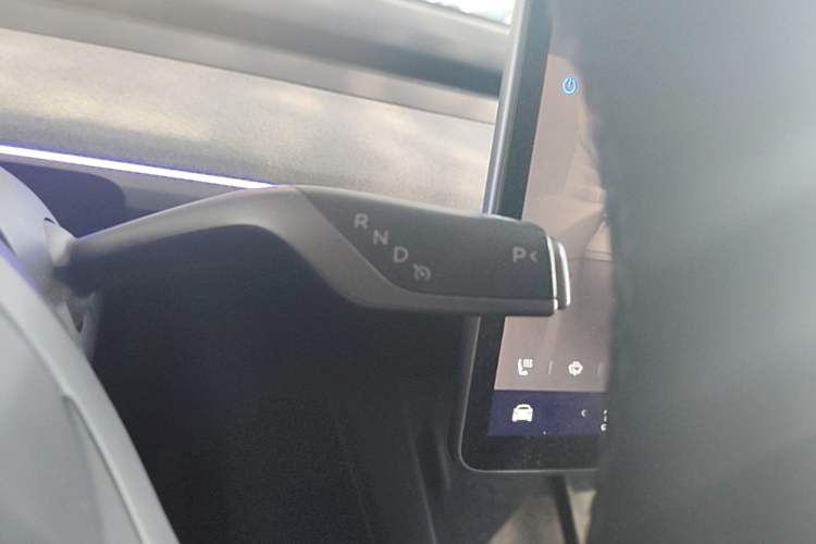 Used Tesla Model Y 2024 Rear-Wheel-Drive Version Gear Lever