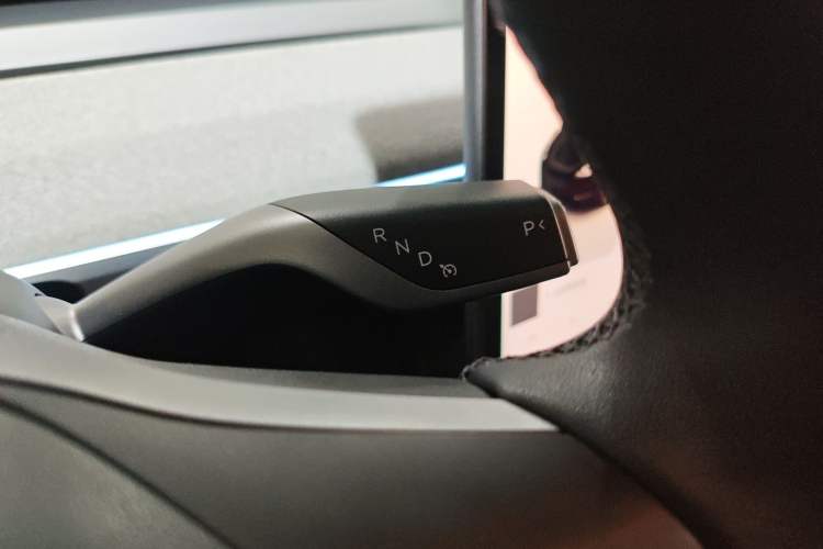 Used Tesla Model Y 2024 Rear-Wheel-Drive Version