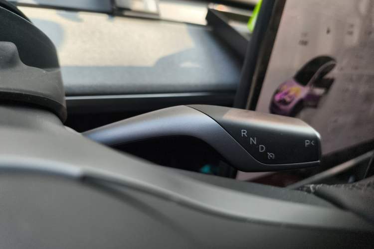 Used Tesla Model Y 2024 Rear-Wheel-Drive Version Gear Lever