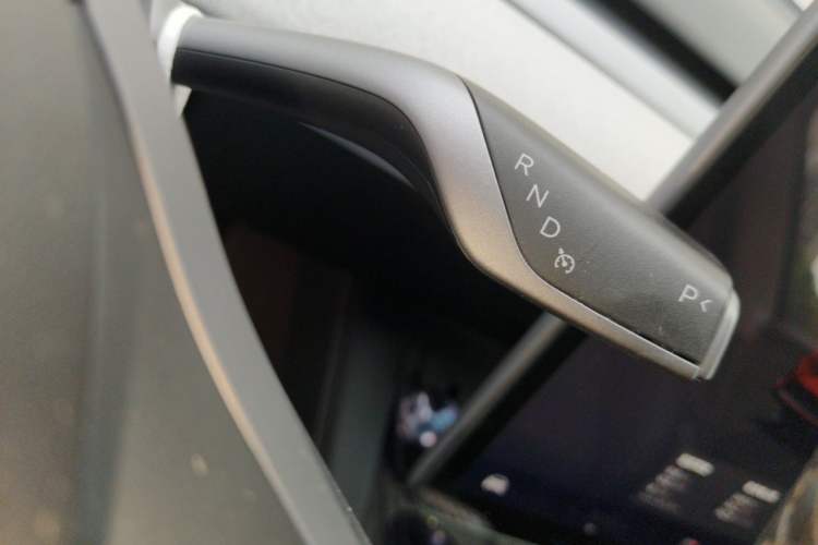 Used Tesla Model Y 2024 Rear-Wheel-Drive Version Gear Lever