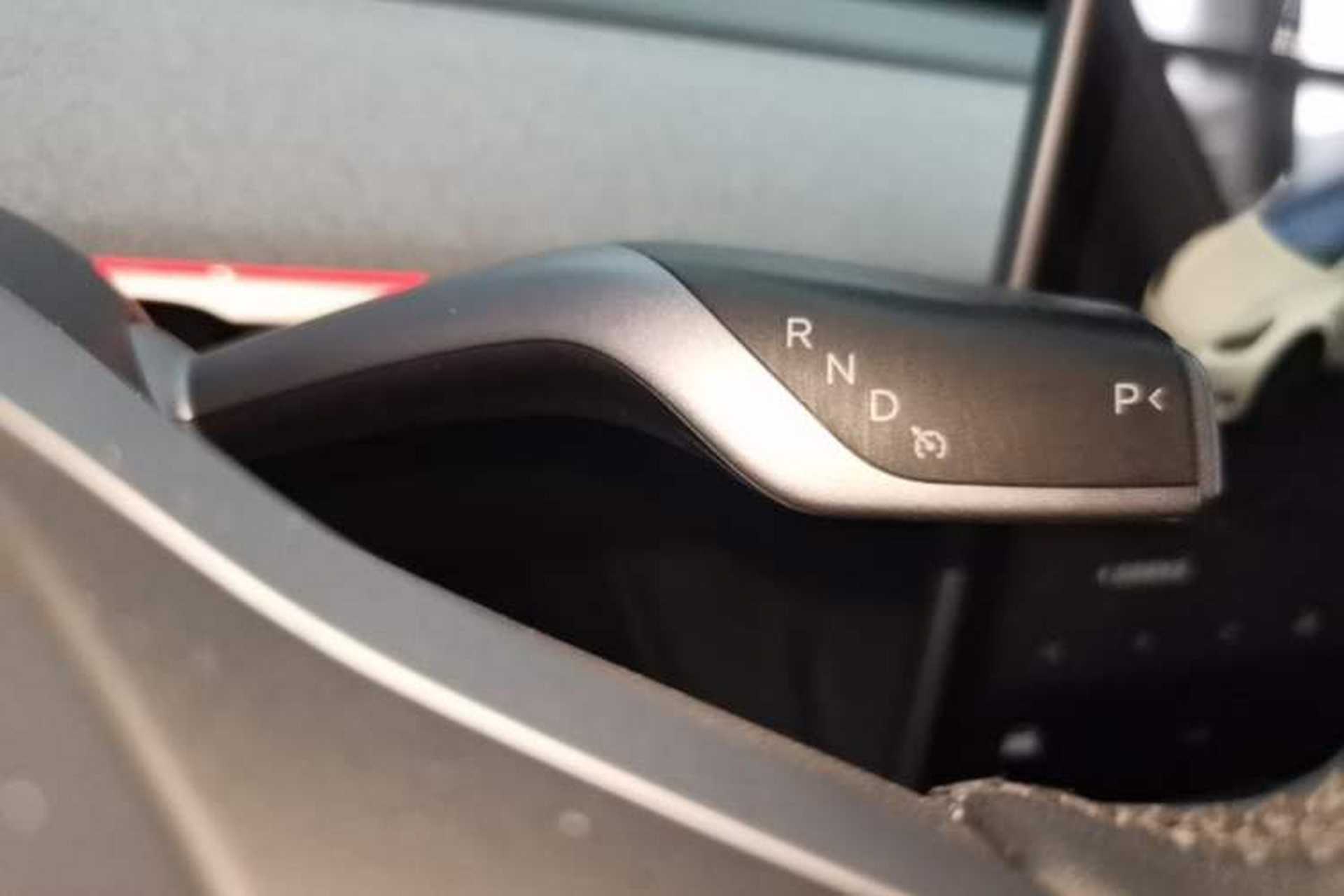 Used Tesla Model Y 2024 Rear-Wheel-Drive Version Gear Lever