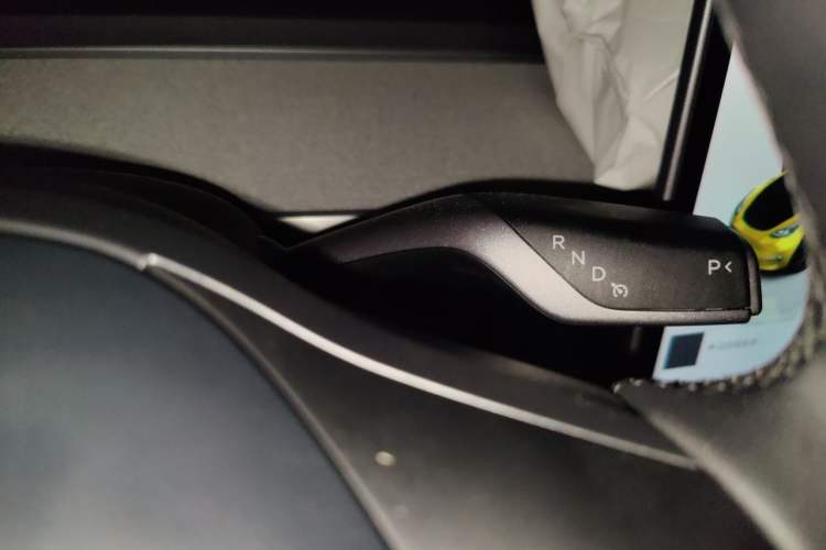 Used Tesla Model Y 2024 Rear-Wheel-Drive Version Gear Lever