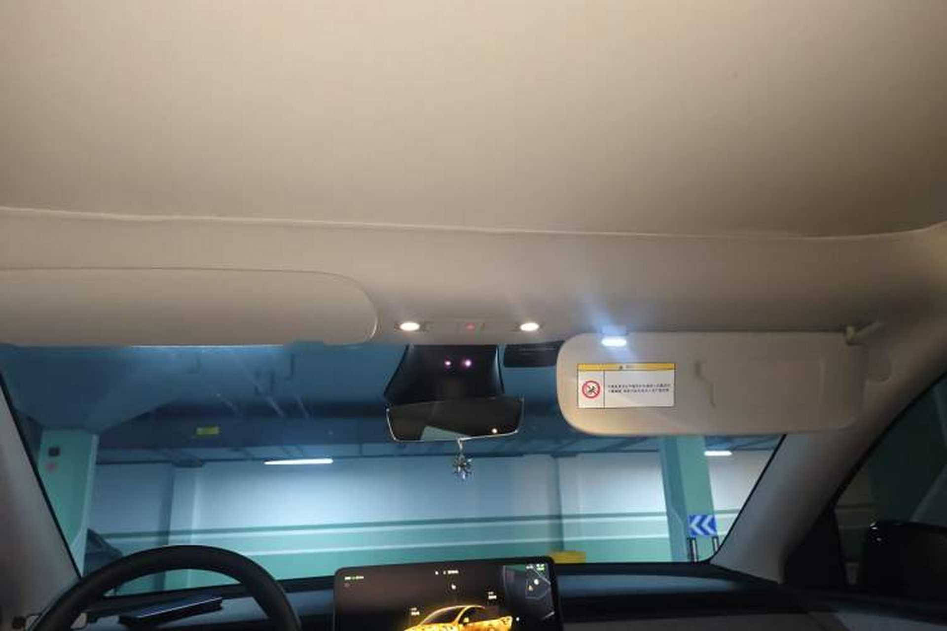 Used Tesla Model Y 2024 Rear-Wheel-Drive Version Headliner