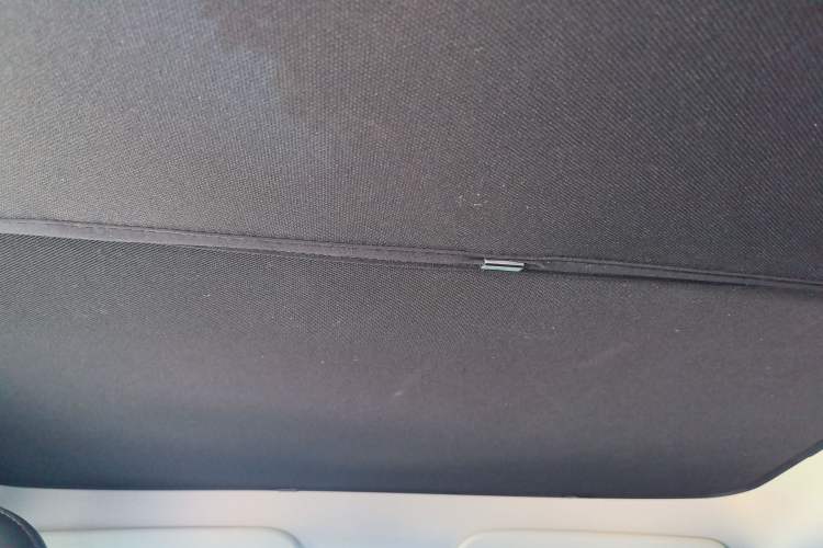 Used Tesla Model Y 2024 Long-Range All-Wheel-Drive Version Headliner