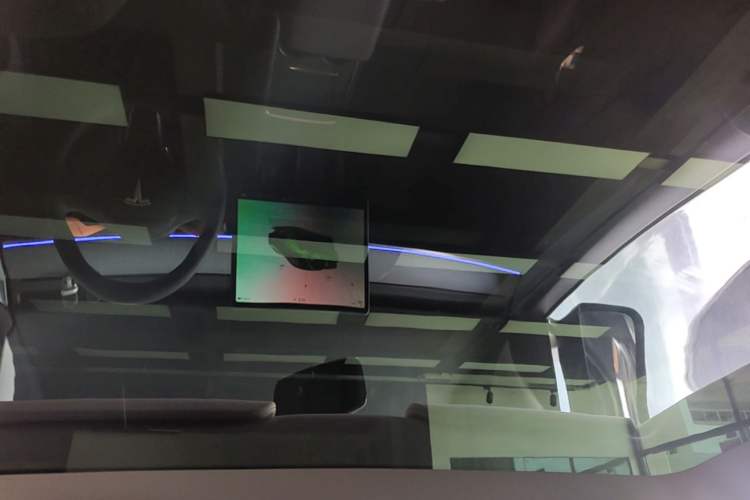 Used Tesla Model Y 2024 Long-Range All-Wheel-Drive Version Headliner