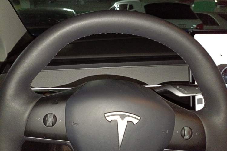 Used Tesla Model Y 2024 Rear-Wheel-Drive Version Instrument Cluster