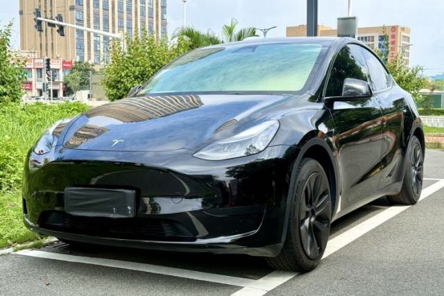 Used Tesla Model Y 2024 Rear-Wheel-Drive Version