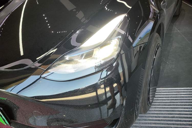 Used Tesla Model Y 2024 Rear-Wheel-Drive Version Left Front Headlight