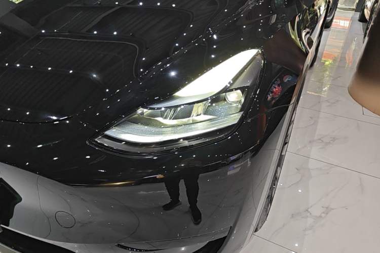 Used Tesla Model Y 2024 Rear-Wheel-Drive Version Left Front Headlight