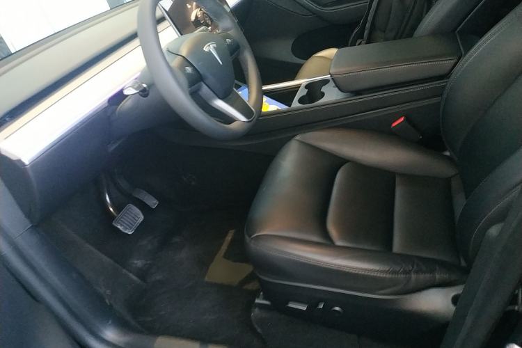 Used Tesla Model Y 2024 Rear-Wheel-Drive Version Left Front Seat