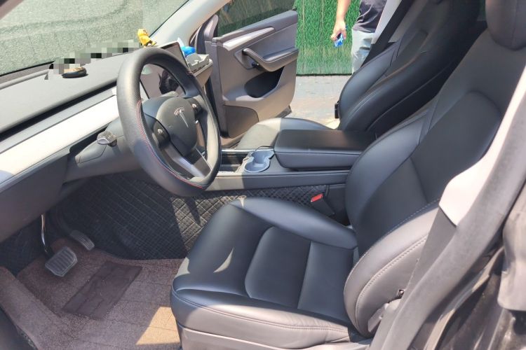 Used Tesla Model Y 2024 Rear-Wheel-Drive Version Left Front Seat