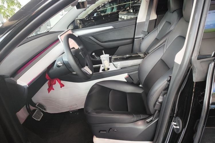 Used Tesla Model Y 2024 Rear-Wheel-Drive Version Left Front Seat