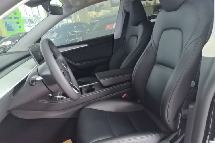 Used Tesla Model Y 2024 Rear-Wheel-Drive Version Left Front Seat